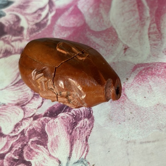 Prayer bead Buddha head hand carved very old from a nut - Picture 5 of 8